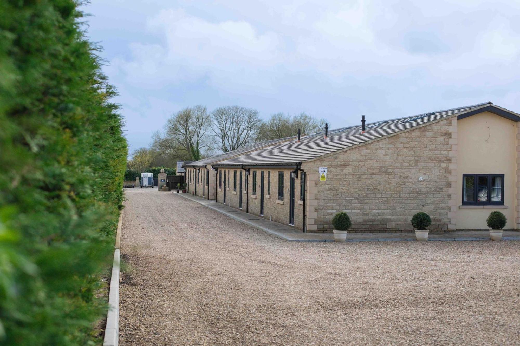 Aintree Cottage Cirencester Exterior photo